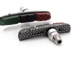 Fékbetét V-fék 4db 72 mm karbonut. 3 színu cser.BS-V10